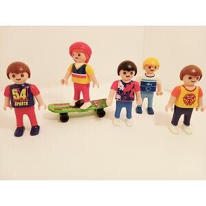 Playmobil Playground Playset Of 5 Boys 1 Skate board 1 Hat Imaginative Pack#201